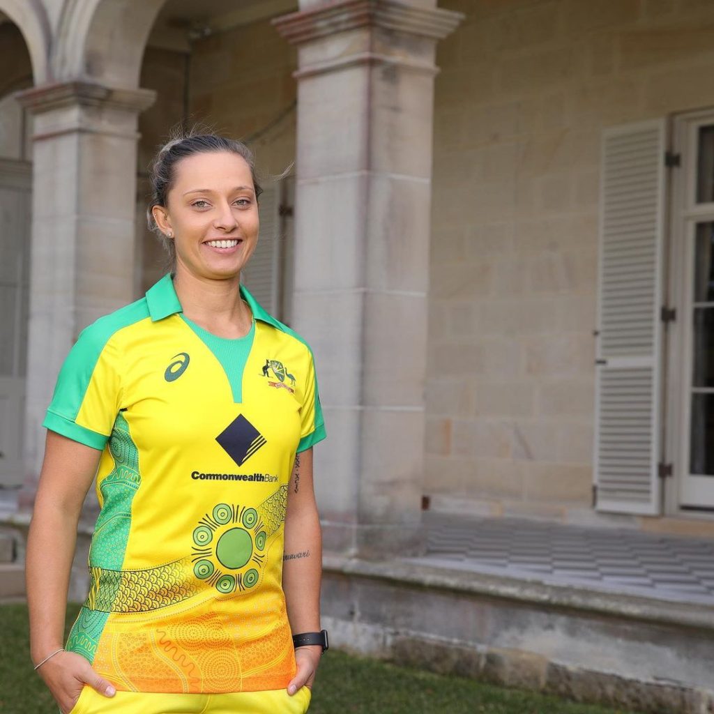 Ashleigh- Beautiful Female Cricketer WBBL List